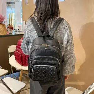 할머니 여행 나들이 다양한 수납 백팩 학생백팩 여성백팩 대학생가방 여성여행백팩