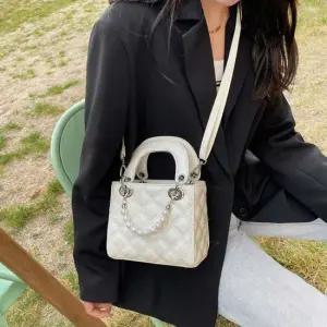 디진주 미니크로스백 학생크로스백 직장인크로스백 대학생크로스백 데일리크로스백