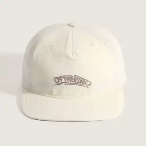 [반스](대전신세계)크레스트라인 언스트럭처드 캡 베이지 / VN000PKHDJR