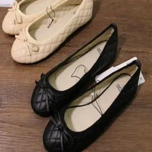 리본플랫 플래슈즈 여성 무광 라운드플랫 리본 발레슈즈 라운드 여성구두