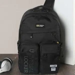 학생가방 남성용 백팩 등산가방 여행가방 캠퍼스룩 WDE8B01