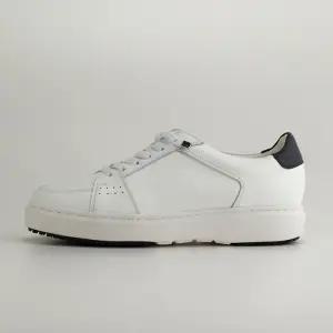 커미지프리 기능화 신발 발편한 운동화 남성용 화이트