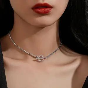 올 057EIH24 크리스탈 큐빅 3mm 테니스 초커 토글바 네크리스 목걸이