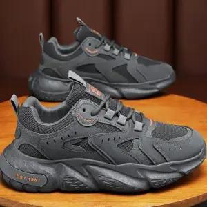 스포티한 슬림앞코 남성용 데일리 어글리슈즈 WF8A9D1