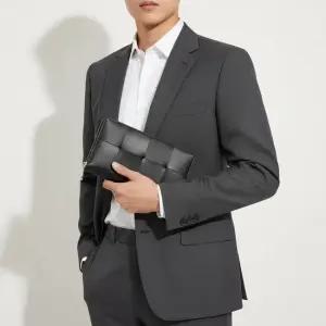 651368 V3UO1 8803 인트레치아토 맥시 카세트 지퍼 장지갑