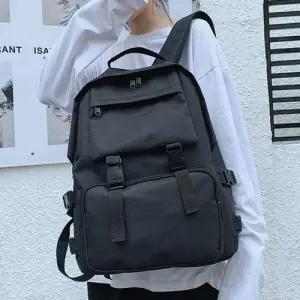멀티 포켓 백팩 남녀공용 검정 가방 수납력 좋은 백팩 WFFHNUN