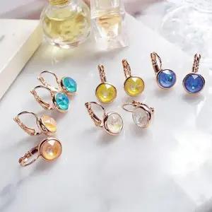 오스트리아 크리스탈 디라이트 8mm 귀걸이 WFFHLS8