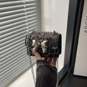 키체샵 여사친 가을 스윗 미니백 트렌드 체인백 스퀘어백 스윗리본 가방 HO3