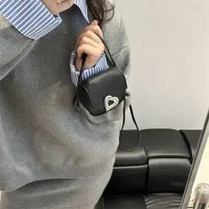 키체샵 여친 가을 숄더 미니백 잔돈 크로스백 러블리 하트 HO3