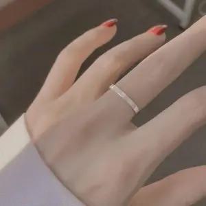 [다잇템][다잇템] 여자 클래식 베이직 미니멀리즘 코디 모양 링 데일리 반지