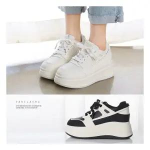 [바닐라슈] 테니 베이직 통굽 키높이 스니커즈 8cm 871154