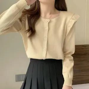 패션스타일 간절기 가디건 데일리 니트 여성 패션 프릴