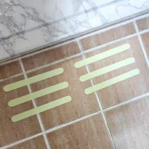 미끄럼방지 스티커 논슬립 추천제품 6개 야광띠 신상 1세트