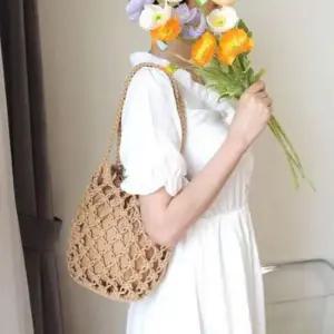 [패션] 여성용 여름 숄더백 여행용 메시 백 비치 숄더 가방