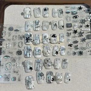 인기상품 네일아트 시크 유니크한 무드의 메탈 엔틱 엠보스티커 [WFLKWL9_26030