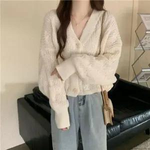 패션스타일 긴팔 브이 가핏 니트 가디건 여자 꽈배기 크롭