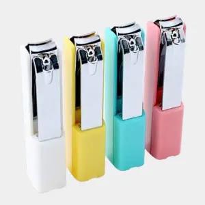 777 스탠드 캡형 손톱깎이 1P 튐방지 손발톱 정리기