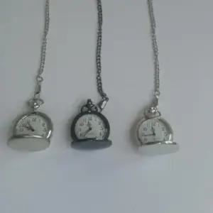 카페 실내 인테리어 세련 회중시계 WFFWQH7