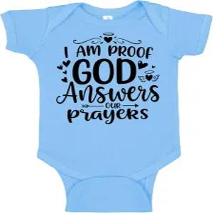 귀여운 수제 임신 발표 또는 세례 세례복에 대한 하나님의 응답