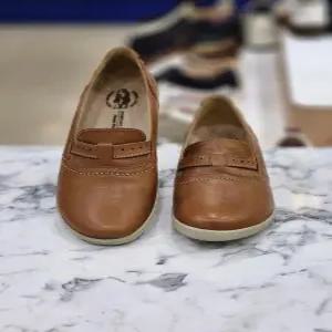 [허시파피]허시파피 세이브존05 여성3Cm굽컴포트룩단화 ISIOCN463 (37845656)