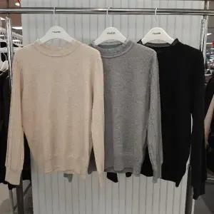 [무자크]17 HC17 LHB-1 블랙 여성 가을 겨울 봄 간절기 반폴라 니트 티 MQ1WKP02 (S44108250)