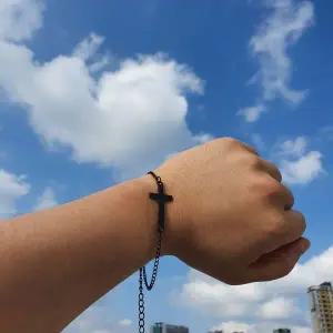 [하프클럽/]엣지 미니 클래식 십자가 팔찌