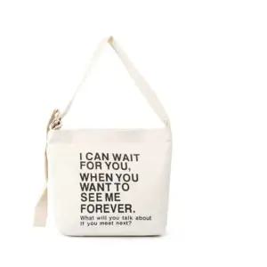 에코 크로스백 영문 레터링 패브릭 가방 아이보리 남자에코백 여자에코백 남성에코백