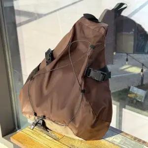 남자 바디백 빅슬링백 여행 아웃도어 배낭 슬림백 크로스슬링백 남성슬링백가방