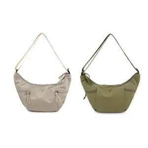 해외 여행 가볍고 실용적인 여성 크로스백 여성크로스백선물 가벼운크로스백 폰가방