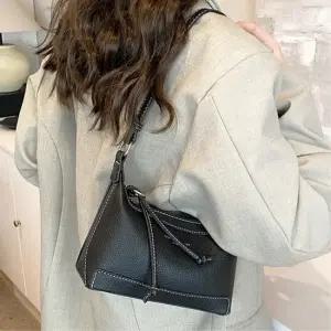 여성 출퇴근 인조가죽 숄더백 크로스백 가벼운크로스백 폰가방 여행크로스백