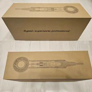 다이슨 슈퍼소닉 프로페셔널 HD12 헤어드라이기 니켈 실버