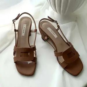 스트랩 슬링백 정장 샌들 여름 여성 오픈 힐 코디 여자여름샌들여성샌들