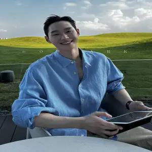 셔츠 마 남방 긴팔 봄 여름 남자 남성 하늘색 아이스 실크 린넨 리넨 여름철 착용 자외선 차단 편안한 스타