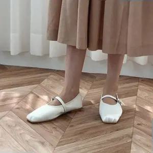 여성 각코 발레리나 새틴 스트랩 메리제인 플랫Y