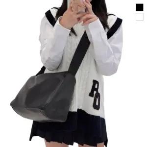 깔끔한 베이직 무지 캐주얼 크로스백 여행 데일리가방 가벼운여성크로스백