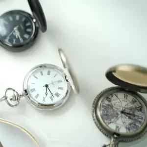 홈카페 러블리 인테리어 회중시계 WFB4C88