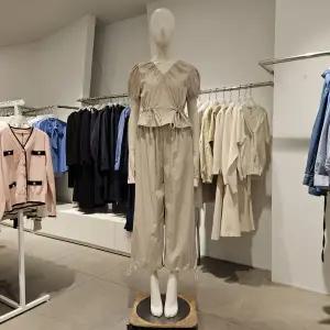 [대구백화점] [미센스]V넥블라우스&밴딩팬츠세트(MB59TPM302Y)