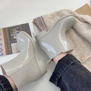 신발싸게파는곳 여성 캠핑화 패션 코디 낚시 장화 비올때 레인 부츠