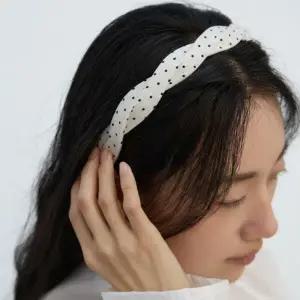 [아트박스]/신상오픈런 여성용 도트 패턴 봄 데일리 꼬임 헤어밴드