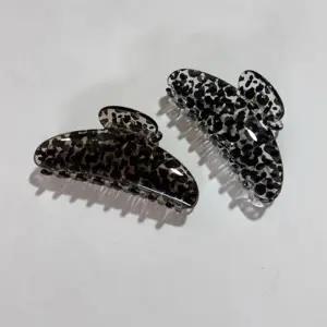 [아트박스]/신상오픈런 여성용 레오파드 패턴 투명 헤어집게 두종 세트