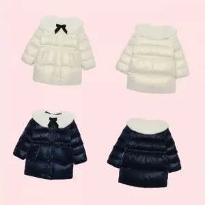 래핑차일드 아동 24FW 글로시 리본 다운 패딩 자켓 점퍼 잠바 파카 아우터 84C29 115 72 4585278