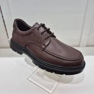 HC11 소가죽 남성 세미정장구두 초경량 U팁 세미정장 보트화  E6X4U61T385