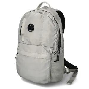 26SS CP컴퍼니 나일론 B 렌즈 백팩 20CMAC737A 904