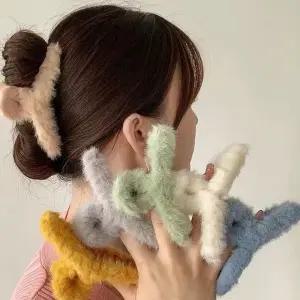 [OPK] 밍크 인조퍼 꼬임 올림머리 헤어 집게핀