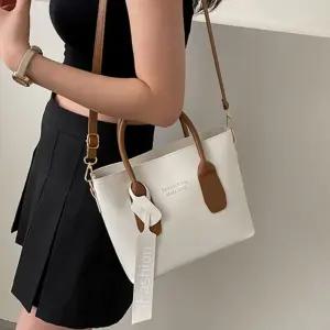 데일리 여성 가방 여행 학생 새학기 개강 크로스 하객 PHq9+2LMX