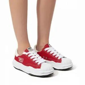 MUST IT_메종 미하라 야스히로 블레이키 캔버스 로우탑 스니커즈 레드 A08FW735