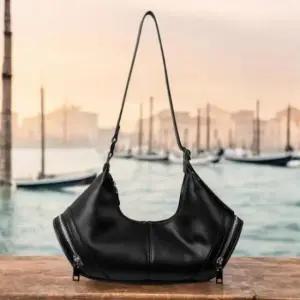 [패션] 지퍼 클러치백 고등학생 대학생 직장인 캐주얼 배낭 책가방 신학기 가방