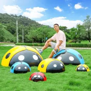 무당벌레 의자 공원 좌석 정원 유치원 캐릭터 경관