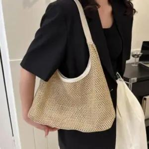 여성 숄더백 여름 휴가용 바캉스 크로스백 화이트 가방