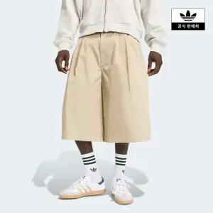 [아디다스코리아공식] KD6567 프리미엄 에센셜 워크웨어 와이드 쇼츠